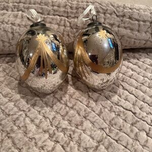 Pottery Barn - Set of 2 Etched Mercury Glass Oval Christmas Ornaments
